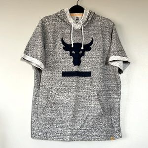 Under Armour Project Rock Short Sleeve Hoodie - XL - Heather Gray